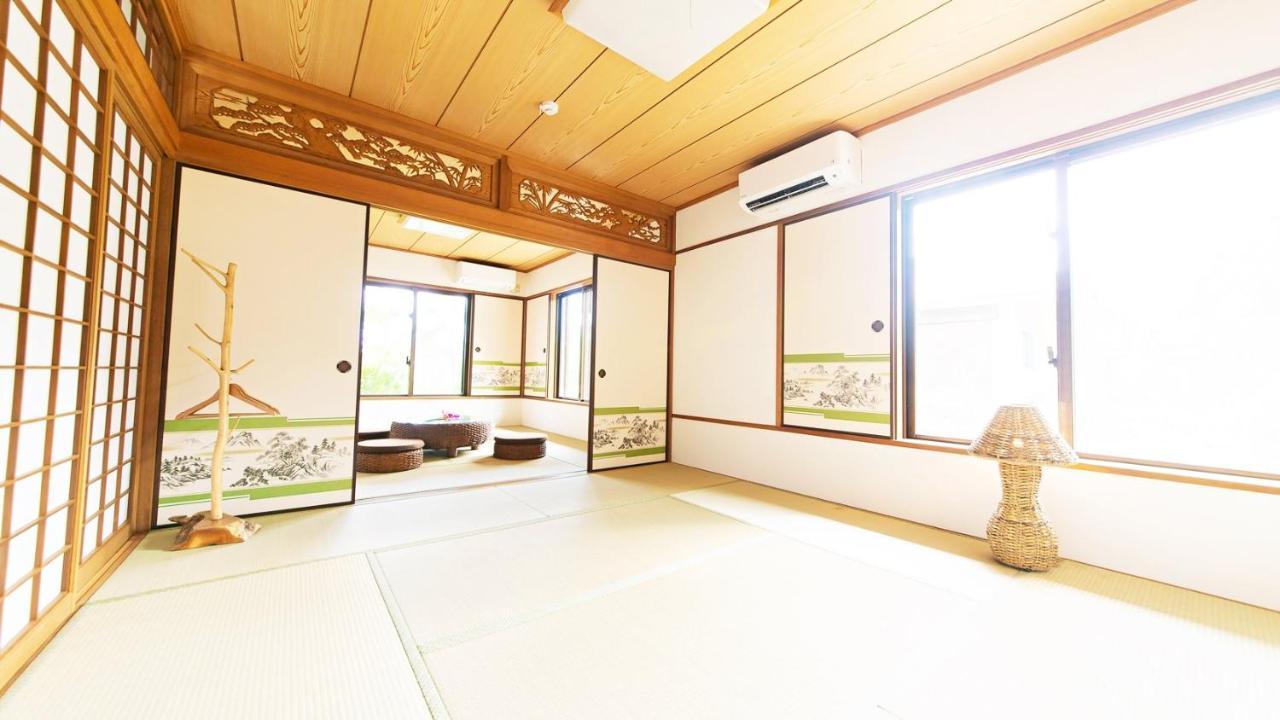 Palm Villa Ishigakijima Yugafu Ishigaki  Екстер'єр фото